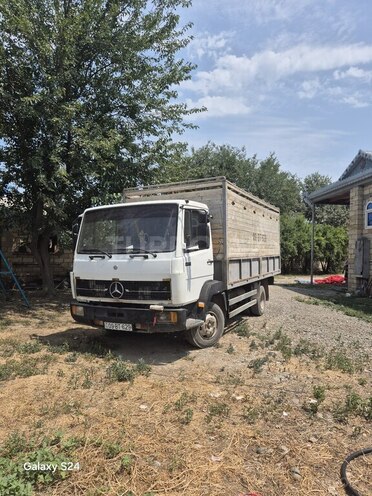 Mercedes Atego 814 1991, 288,635 km - 4.0 l - Bərdə