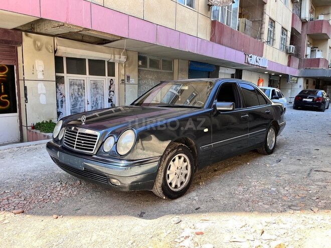 Mercedes E 200 1998, 295,000 km - 2.0 l - Bakı