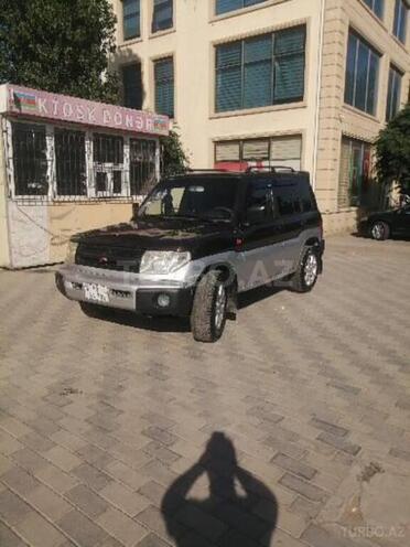 Mitsubishi Pajero io 1999, 230,000 km - 1.8 l - Bakı