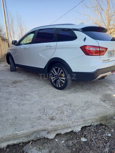 LADA (VAZ) Vesta SW Cross 2019, 147,000 km - 1.8 l - Beyləqan
