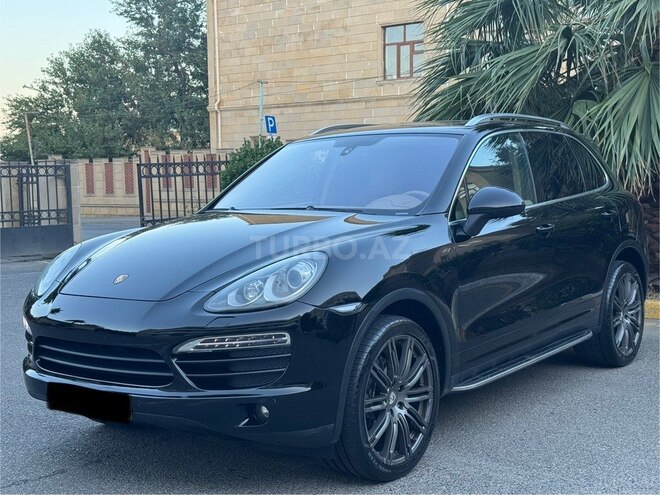 Porsche Cayenne-2