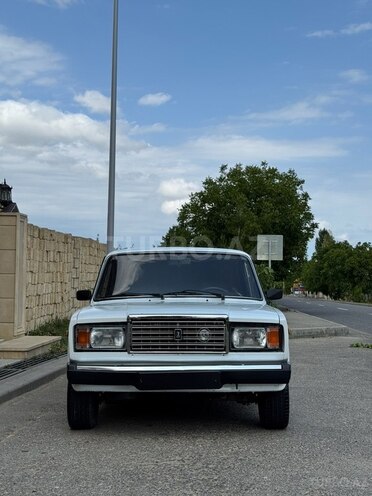 LADA (VAZ) 2107 2009, 45,000 km - 1.6 l - Qusar