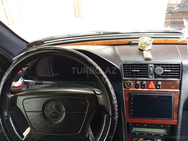 Mercedes C 200 1998, 330,534 km - 2.0 l - Zərdab
