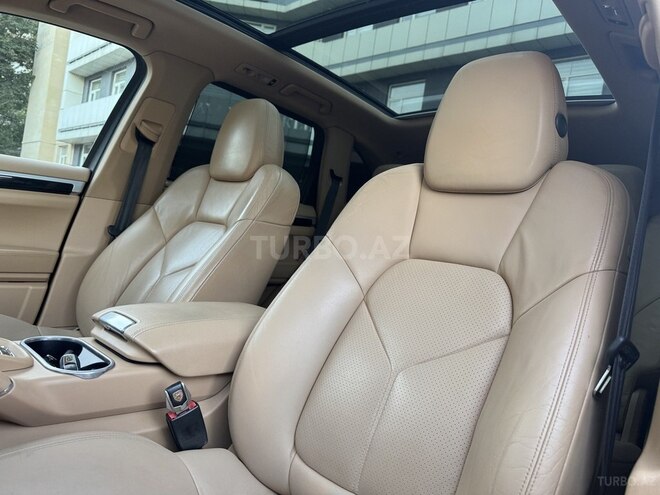 Porsche Cayenne-6