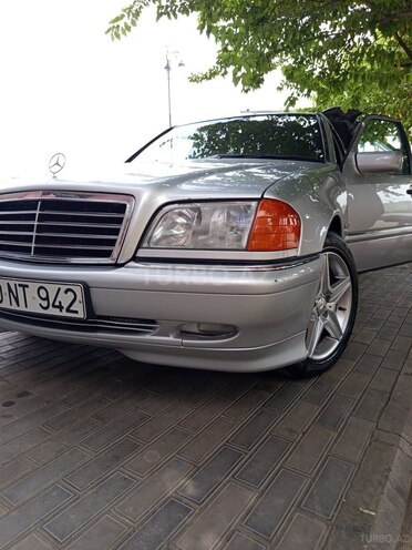 Mercedes C 200 1998, 330,534 km - 2.0 l - Zərdab