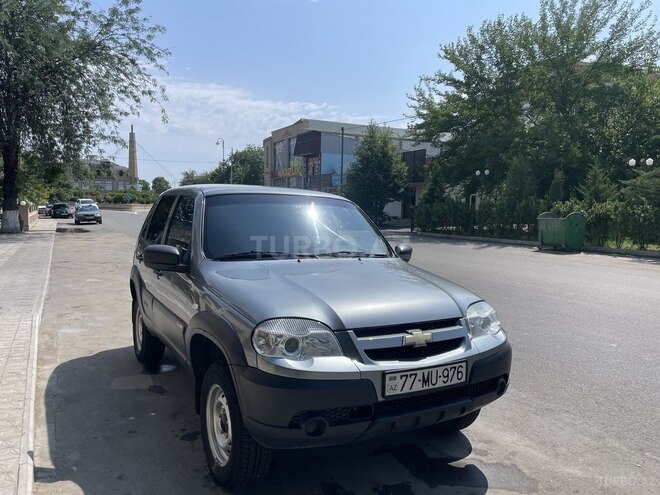Chevrolet Niva 2016, 47,822 km - 1.7 l - Qazax