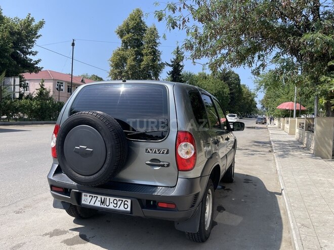 Chevrolet Niva 2016, 47,822 km - 1.7 l - Qazax