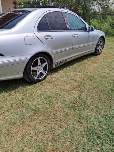 Mercedes C 240 2001, 333,420 km - 2.0 l - Zərdab