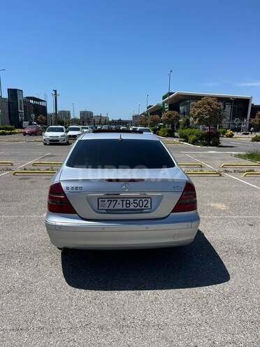 Mercedes E 220 d 2002, 414,793 km - 2.2 l - Bakı