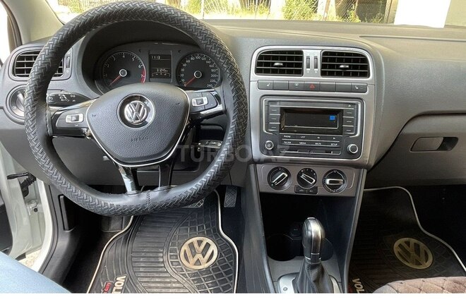 Volkswagen Polo 2019, 31,245 km - 1.4 l - Bakı
