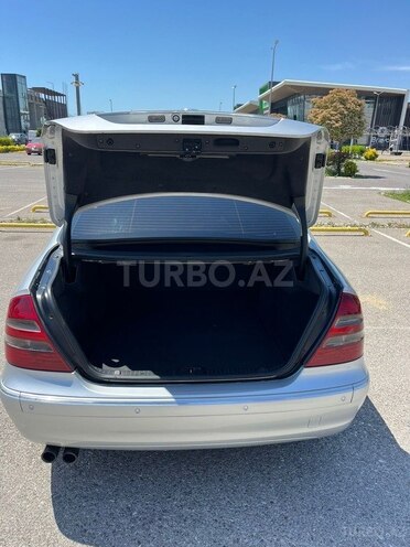 Mercedes E 220 d 2002, 414,793 km - 2.2 l - Bakı