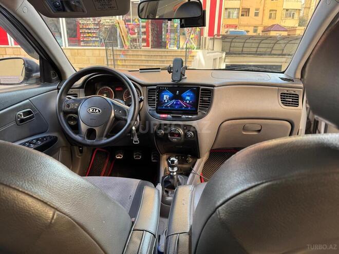 Kia Rio 2010, 260,000 km - 1.5 l - Bakı