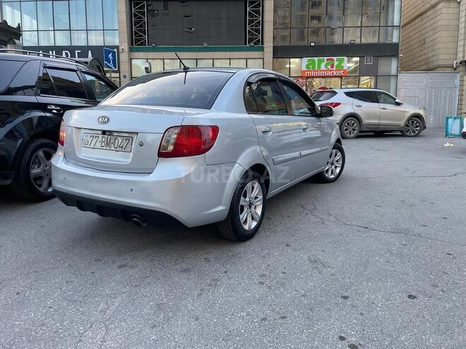 Kia Rio 2010, 260,000 km - 1.5 l - Bakı