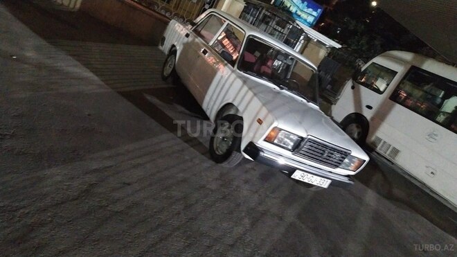 LADA (VAZ) 2107 2009, 100,000 km - 1.6 л - Bakı