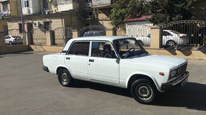 LADA (VAZ) 2107 2009, 100,000 km - 1.6 л - Bakı