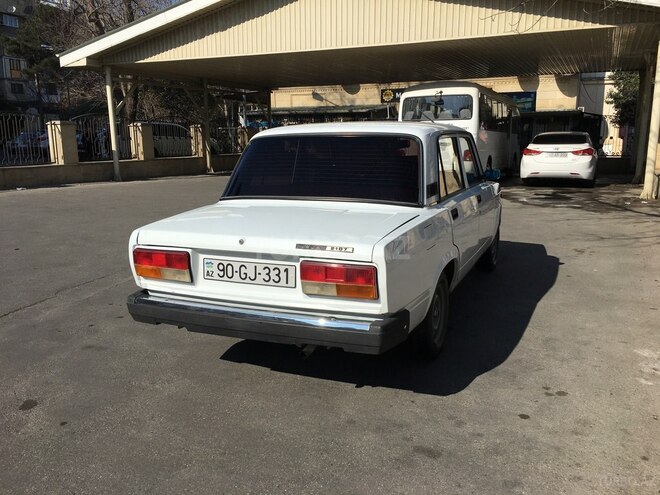 LADA (VAZ) 2107 2009, 100,000 km - 1.6 л - Bakı