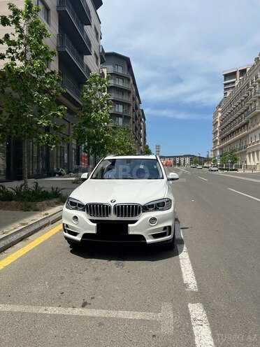 BMW X5 2016, 136,000 km - 2.0 l - Bakı