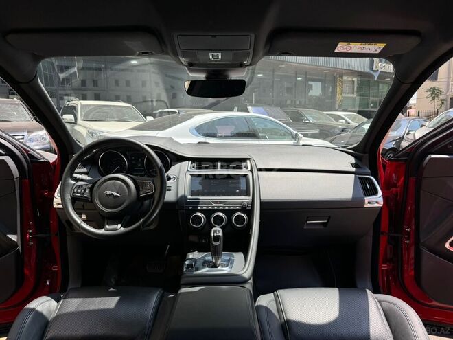 Jaguar E-Pace-13