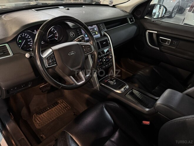 Land Rover Discovery Sport-8