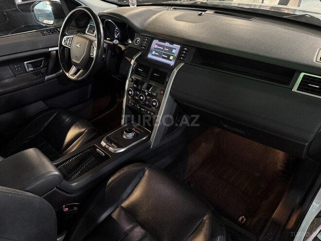 Land Rover Discovery Sport-11