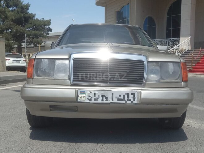 Mercedes E 200 d 1991, 255,000 km - 2.0 л - Bakı