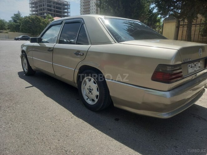 Mercedes E 200 d 1991, 255,000 km - 2.0 л - Bakı