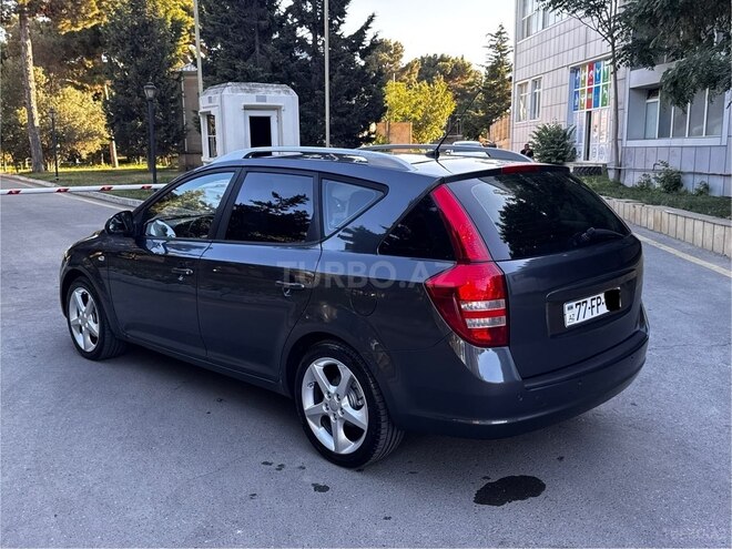 Kia  2008, 226,000 km - 1.6 l - Bakı