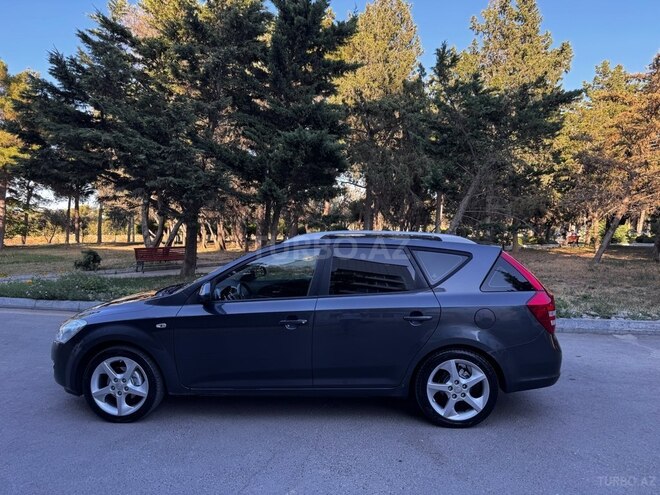Kia  2008, 226,000 km - 1.6 l - Bakı