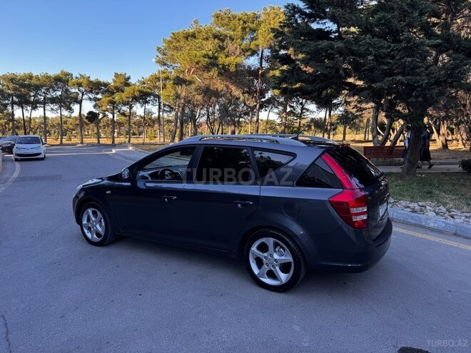 Kia  2008, 226,000 km - 1.6 l - Bakı