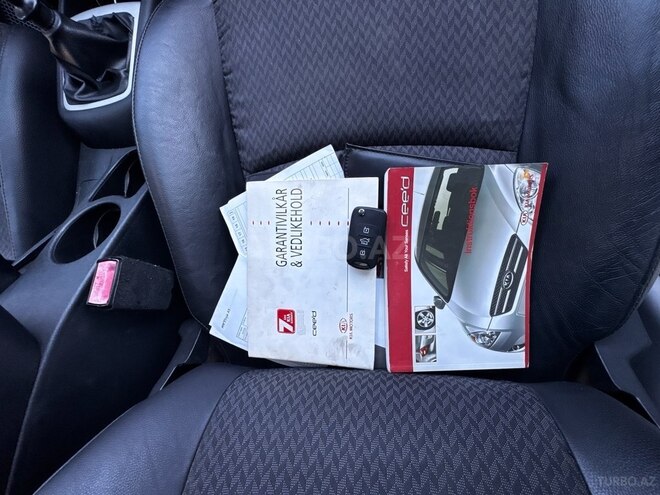 Kia  2008, 226,000 km - 1.6 l - Bakı