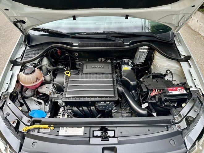 Volkswagen Polo 2018, 90,000 km - 1.6 l - Bakı