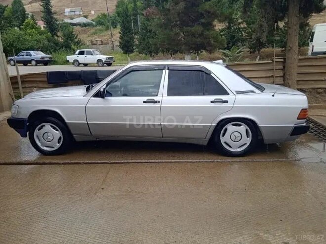 Mercedes 190 1991, 300,000 km - 2.0 l - Bakı