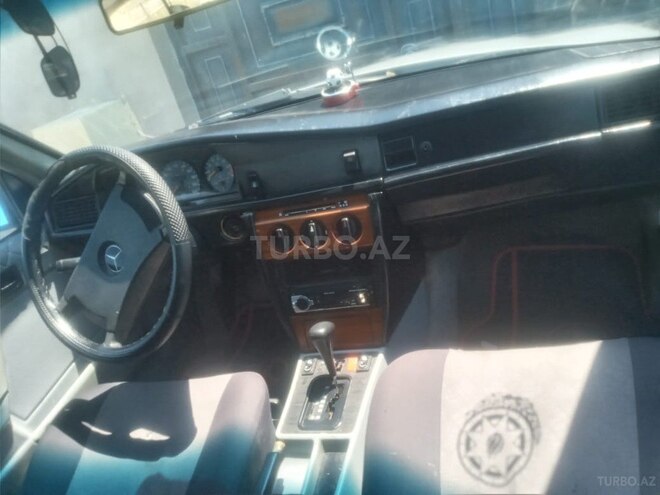Mercedes 190 1991, 300,000 km - 2.0 l - Bakı