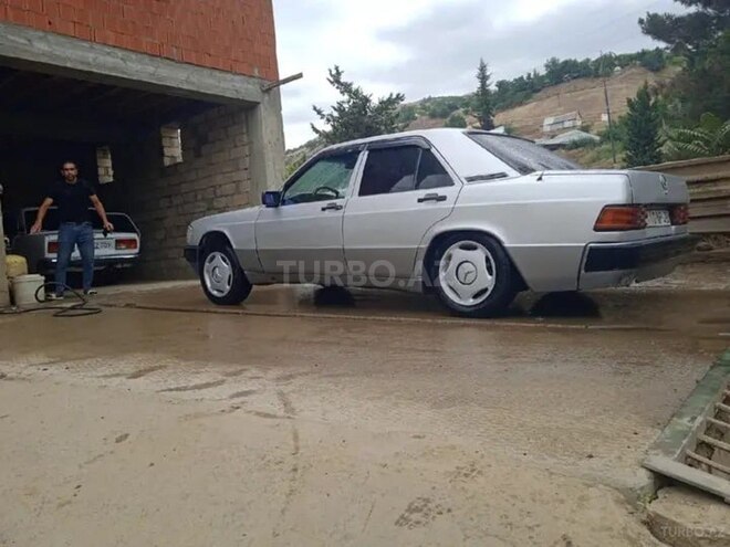 Mercedes 190 1991, 300,000 km - 2.0 l - Bakı