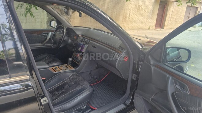 Mercedes E 240 1999, 350,000 km - 2.6 l - Bakı