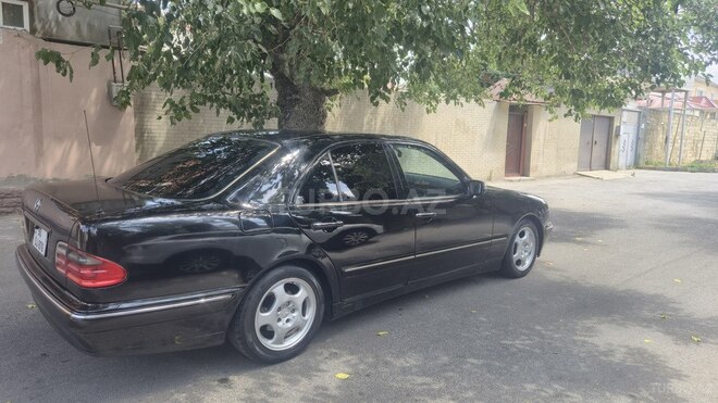 Mercedes E 240 1999, 350,000 km - 2.6 l - Bakı