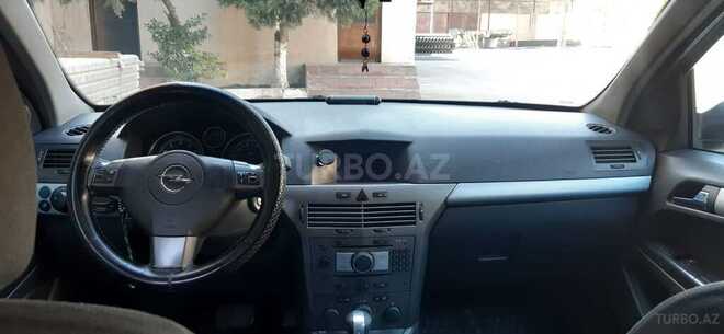 Opel Astra 2006, 378,907 km - 1.8 l - Bakı