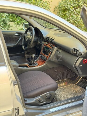 Mercedes C 200 2001, 300,000 km - 2.0 л - Bakı