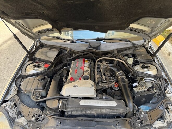 Mercedes C 200 2001, 300,000 km - 2.0 л - Bakı