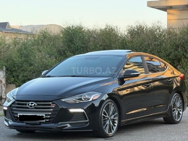 Hyundai Elantra-6