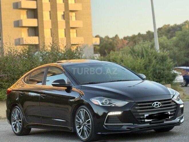 Hyundai Elantra-5