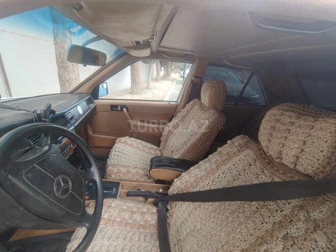 Mercedes 190 1991, 399,000 km - 2.3 l - Bakı