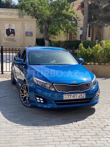 Kia K5-1