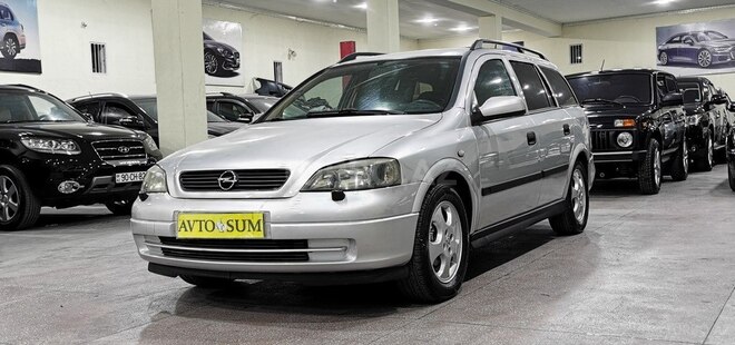 Opel Astra-12