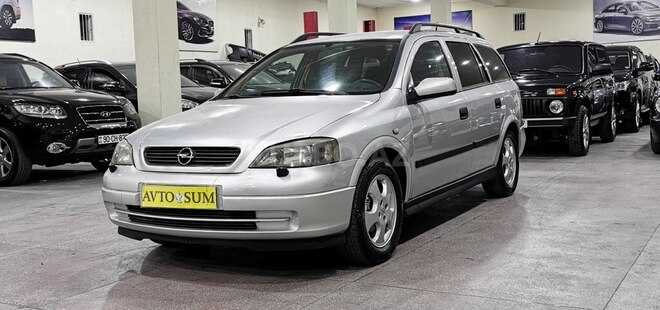 Opel Astra-11