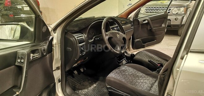 Opel Astra-18