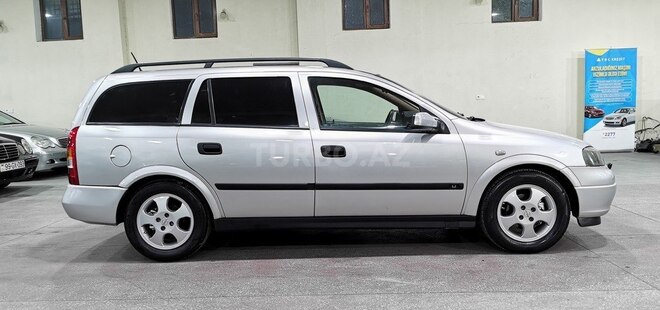 Opel Astra-8