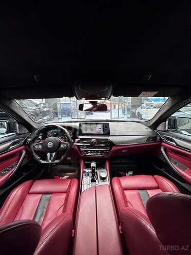 BMW M5 2019, 31,800 km - 4.4 l - Bakı