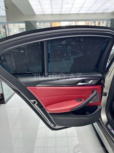 BMW M5 2019, 31,800 km - 4.4 l - Bakı