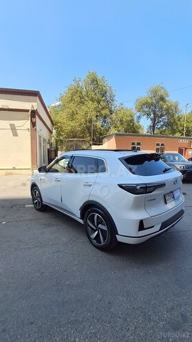 Changan  2024, 22,000 km - 1.5 л - Bakı